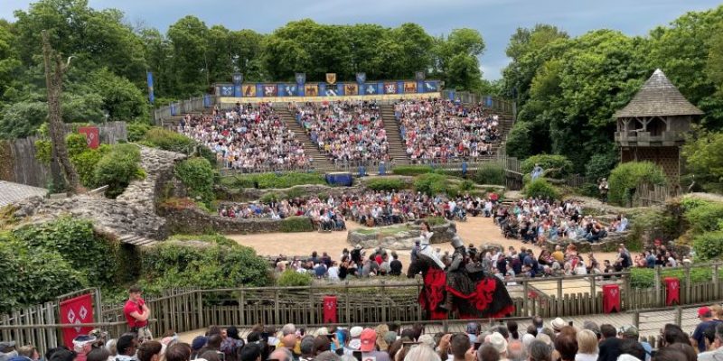 Quand visiter le Puy du Fou ? Nos prévisions d&rsquo;affluence